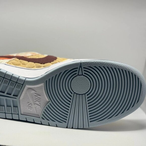 Nike SB Dunk Low Pro Street Hawker Jason Deng Shoes CV1628-800 Men’s - Picture 5 of 7